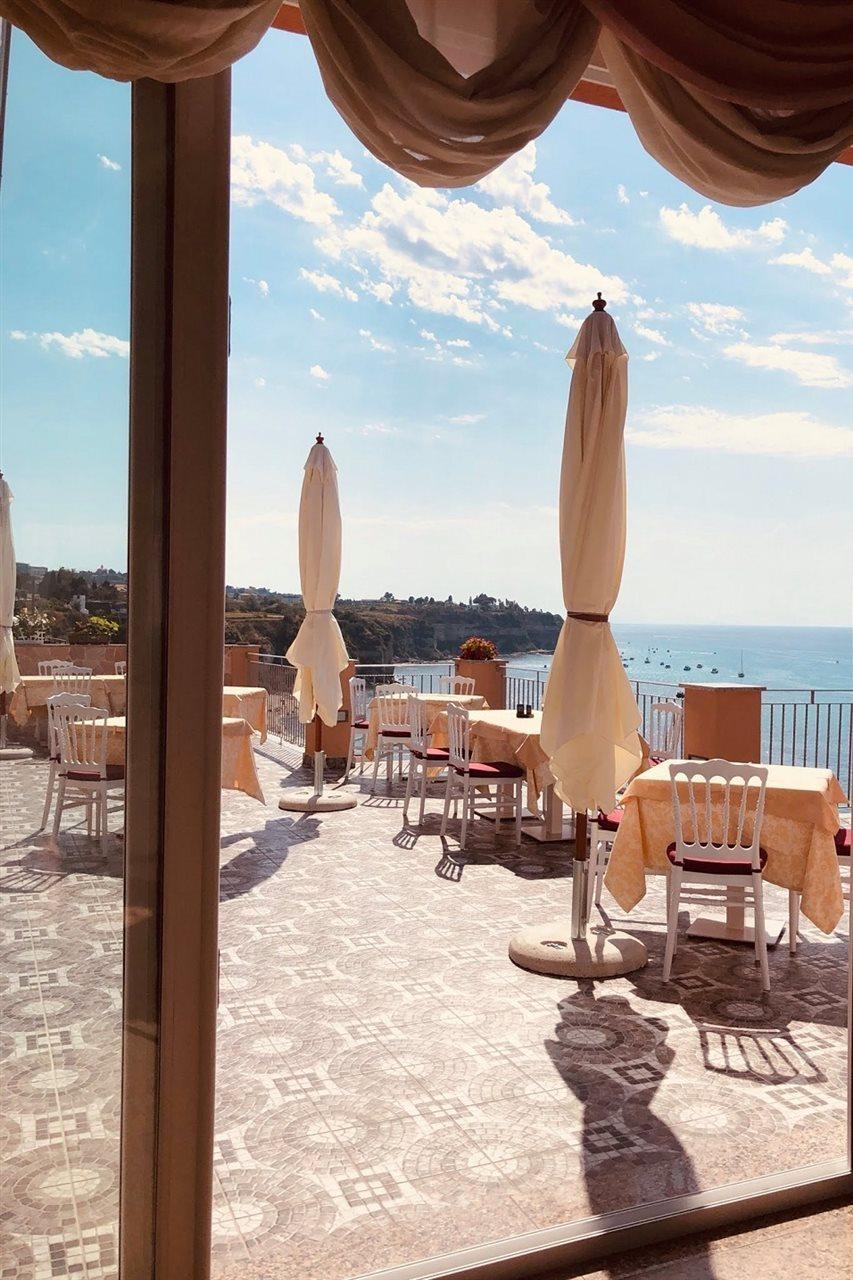 Hotel Terrazzo Sul Mare Тропеа Екстер'єр фото