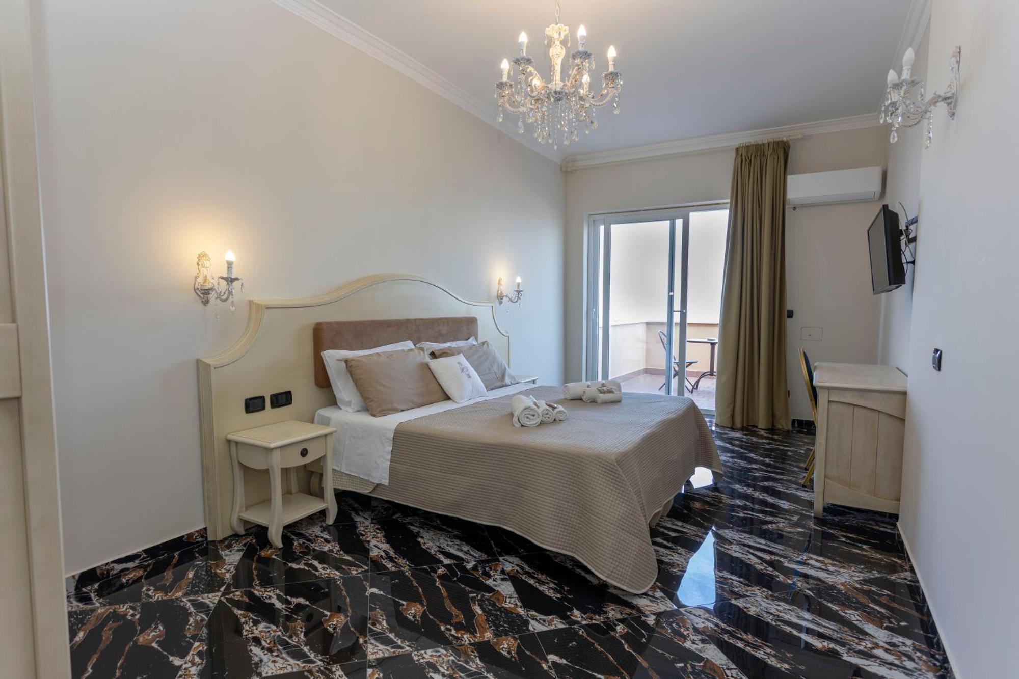 Hotel Terrazzo Sul Mare Тропеа Екстер'єр фото
